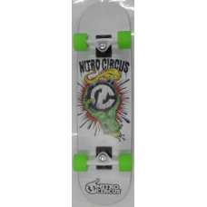 Skateboard 8 Green Hand Custom Cruiser CLICK AND COLLECT